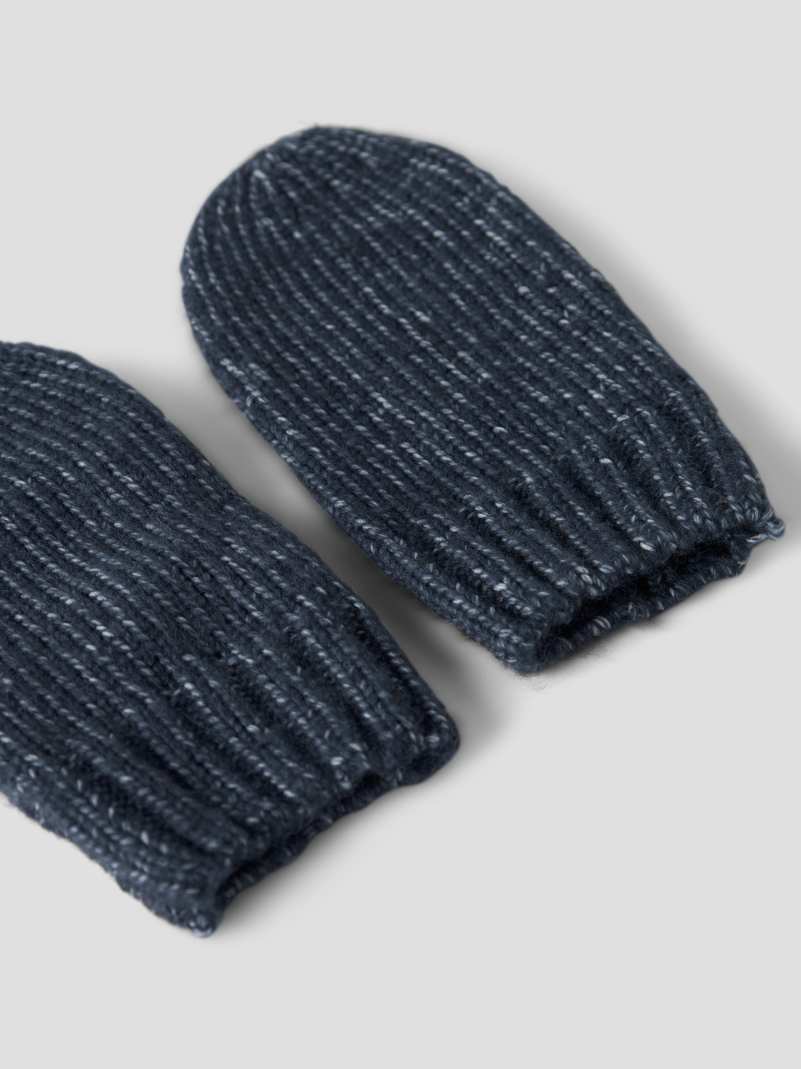 13245300 KIT CAPPELLO E GUANTI NEONATO NAME IT