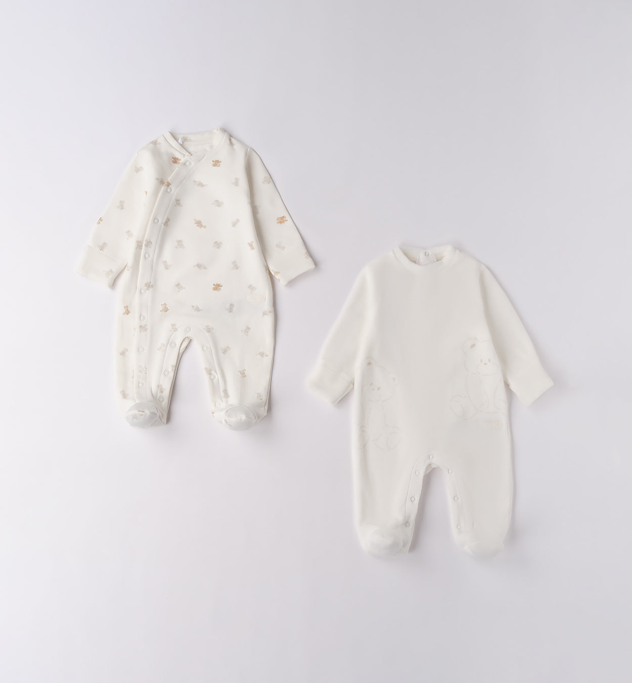 3F670 TUTINA INTERA CON PIEDE NEONATO SARABANDA